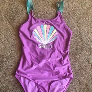 Very cute girls bathing suit